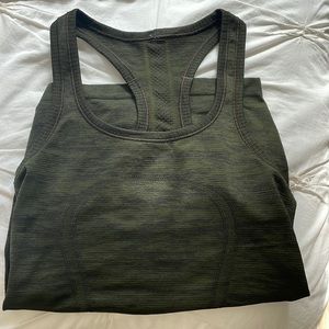COPY - Lululemon swiftly tech tank